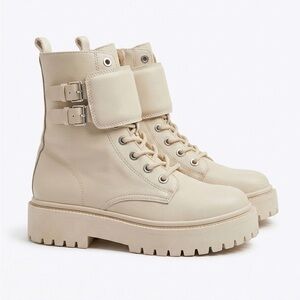 Zara Light Beige Chunky Combat Style Zipper Up Ankles Boots Size 35 Girls